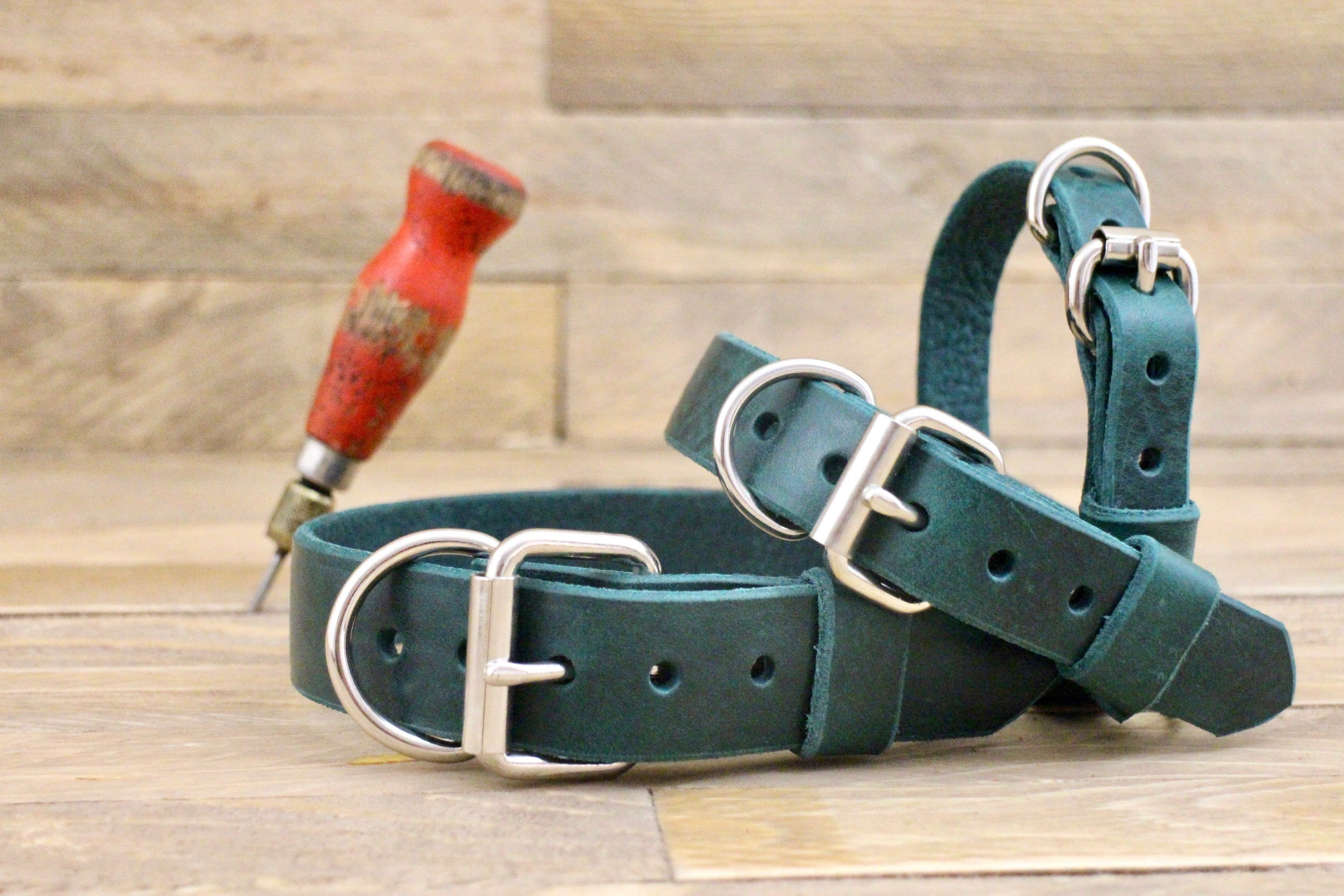 handmade leather dog leashes