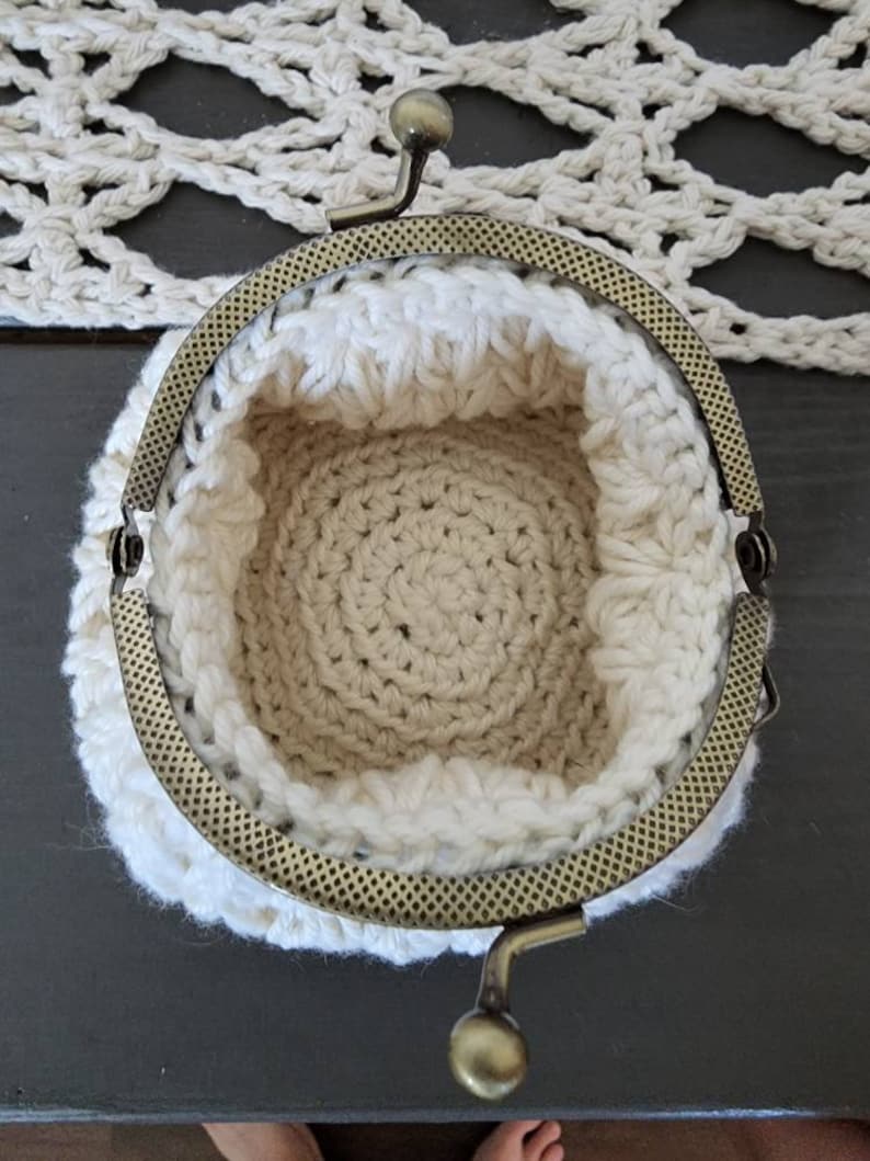Crochet Pattern Crochet Meadow Coin Purse Crochet Coin Bag Etsy