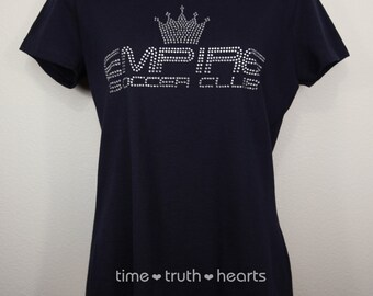 Camiseta o sudadera con capucha con diamantes de imitación del Empire Soccer Club (8" x 4"): puede elegir entre 6 estilos. Envío gratuito en EE. UU.