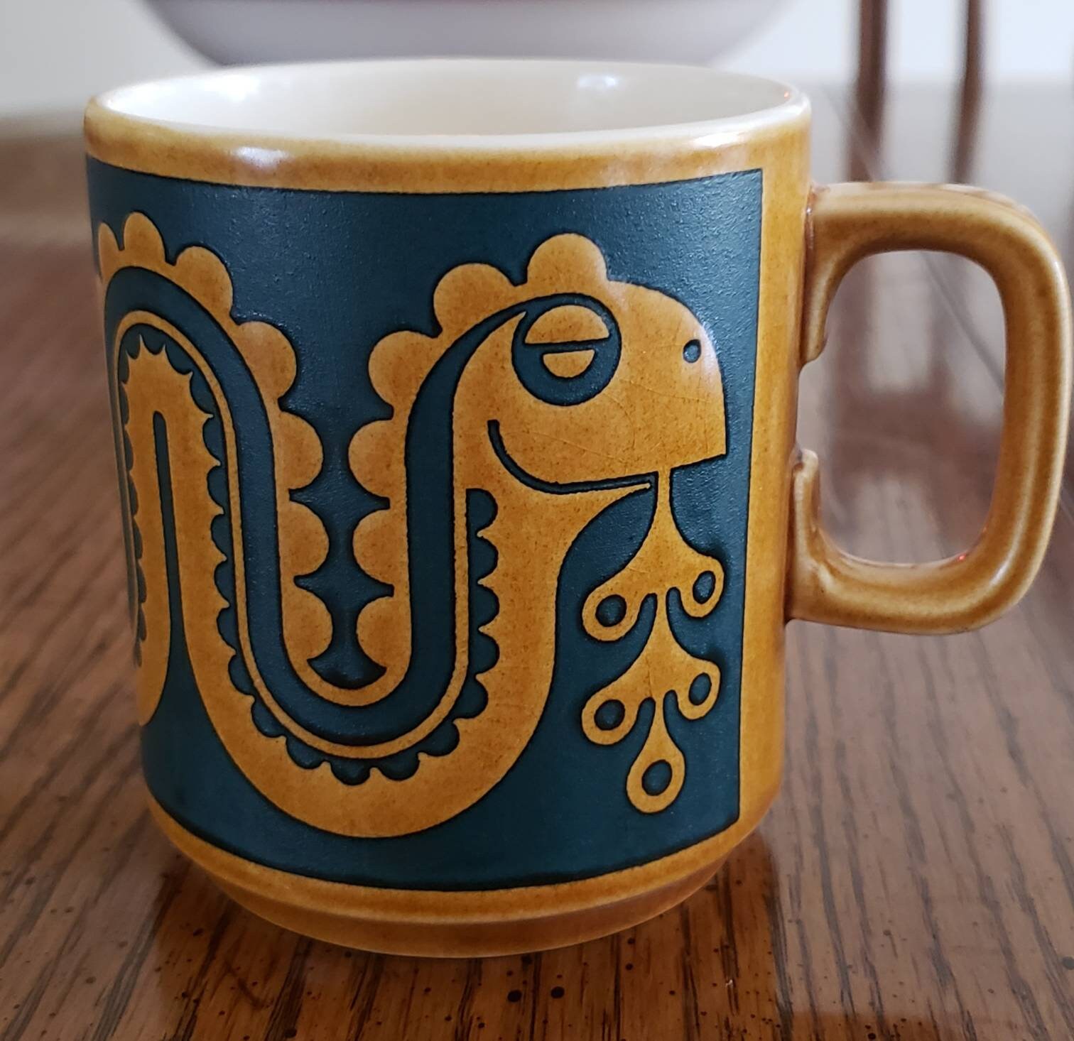 VTG Hornsea Pottery Nessie Beaker Mug William John Clappison