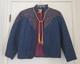 Chaqueta bolero vintage de los 80 de Gene Ewing BIS para mujer, de mezclilla color cobre, bordada y abierta.