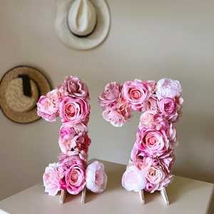 Números florales para fiesta de cumpleaños, esquina de fotos, letras de flores independientes, decoración de mesa de postres grande, letras de regalo excepcionales para exteriores
