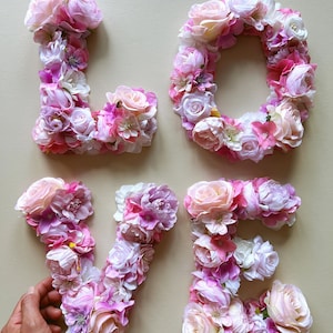 Lettere d'amore grandi con fiori indipendenti, lettere di proposta, decorazioni per addio al nubilato, decorazioni per matrimoni estivi, decorazioni per location per matrimoni con lettere enormi