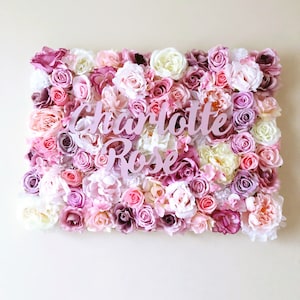 Decoración de dormitorio de niñas, arte de pared brillante, panel de pared de flores, arte de pared de guardería, guardería de niña, letrero con nombre de bebé, fondo de pared de flores, marco de flores