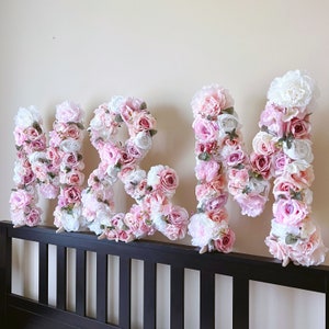 Decoración de boda de verano, Letras florales grandes independientes, Decoración floral para mesa de postres, Decoración para despedida de soltera, Decoración personalizada, Letrero de boda
