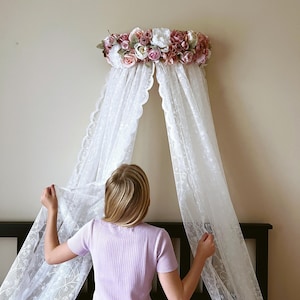 Decoração de quarto de adolescente 90 cm / 36 polegadas de largura, dossel de coroa de cama montado na parede, dossel de cama em arco de renda, decoração de quarto em estilo francês, dossel de tule de parede