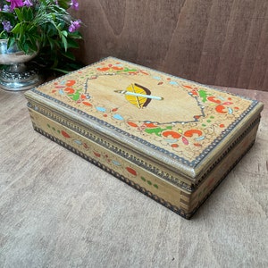 Vintage, Bulgarian, wooden cigarette box, holds 40 cigarettes, cigarette case