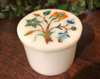 Pietra dura trinket box, inlaid ring box, stone trinket