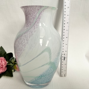 Large Caithness art glass vase, 9.5” tall