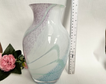 Large Caithness art glass vase, 9.5” tall