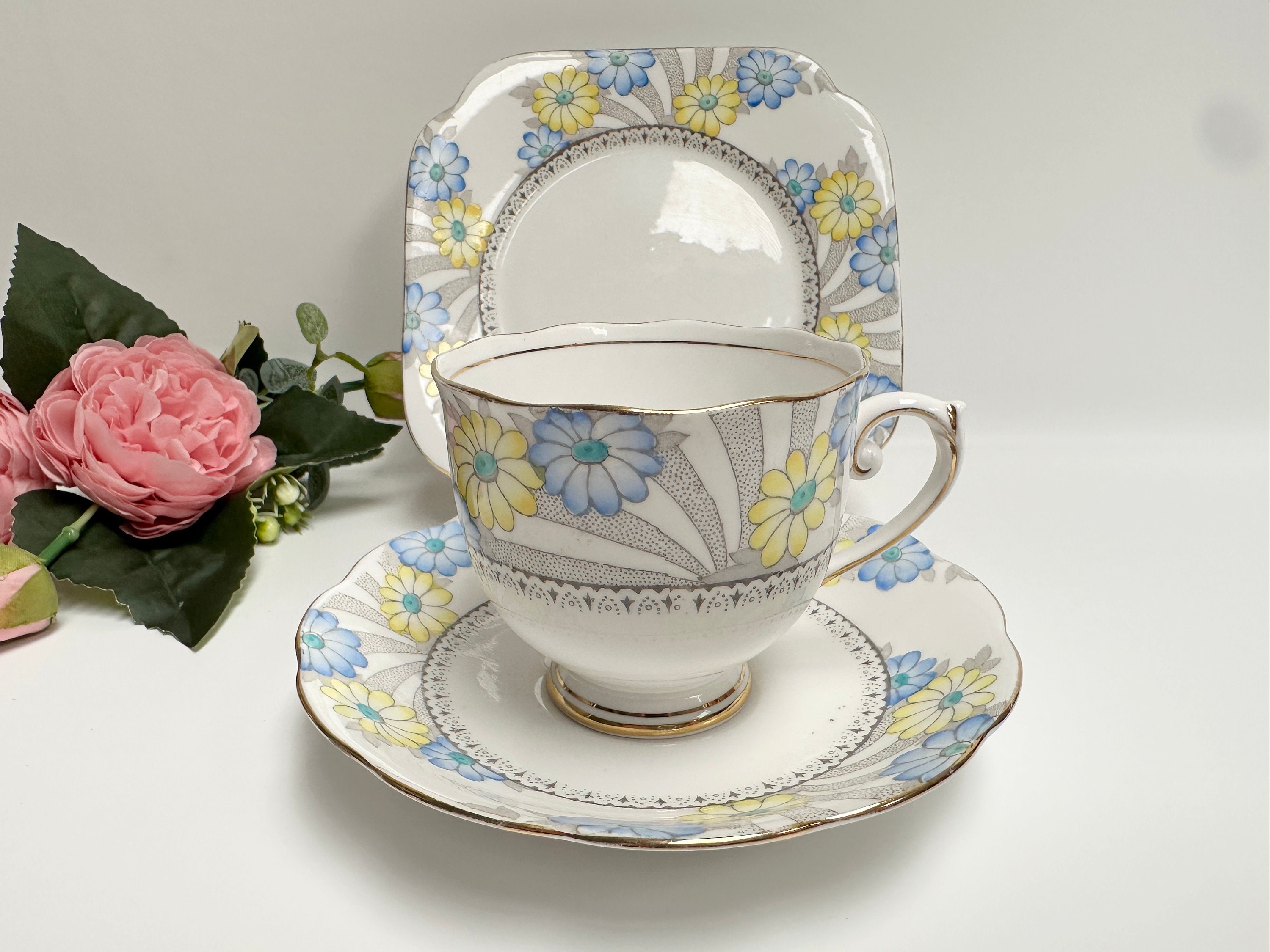 Roslyn bone china - Etsy 日本