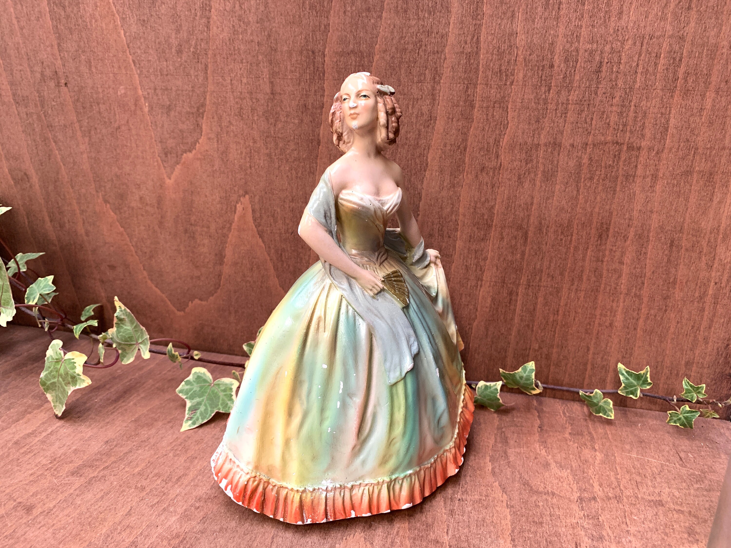 vintage plaster figurines