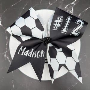 Custom Soccer bow made in your team colors. Price listed is per bow. Soccer , custom bow, team bows, Soccer bow, custom soccer bow bild 17