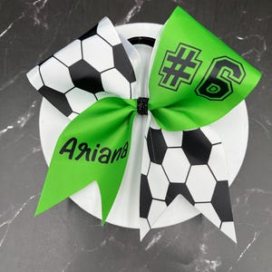 Custom Soccer bow made in your team colors. Price listed is per bow. Soccer , custom bow, team bows, Soccer bow, custom soccer bow bild 14