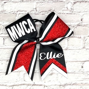 Custom Cheer Bows designed in your team colors. "Game day bow" cheer bow, team cheer bow, glitter cheer bow