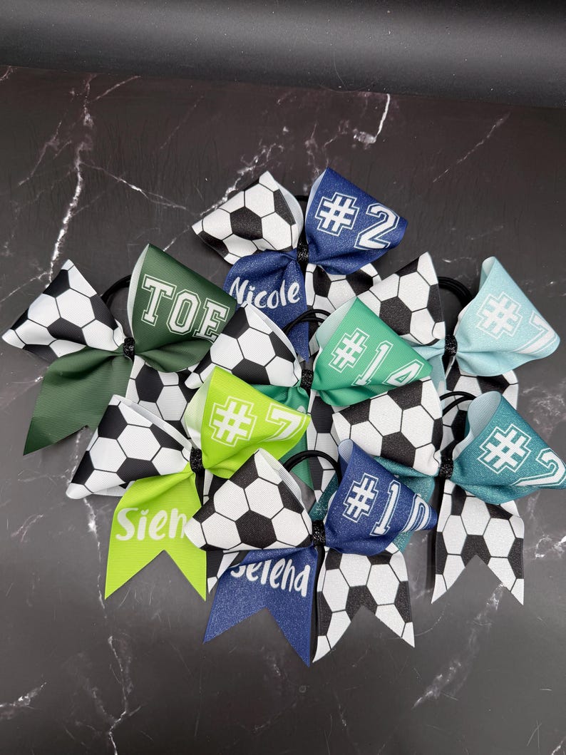 Custom Soccer bow made in your team colors. Price listed is per bow. Soccer , custom bow, team bows, Soccer bow, custom soccer bow bild 20