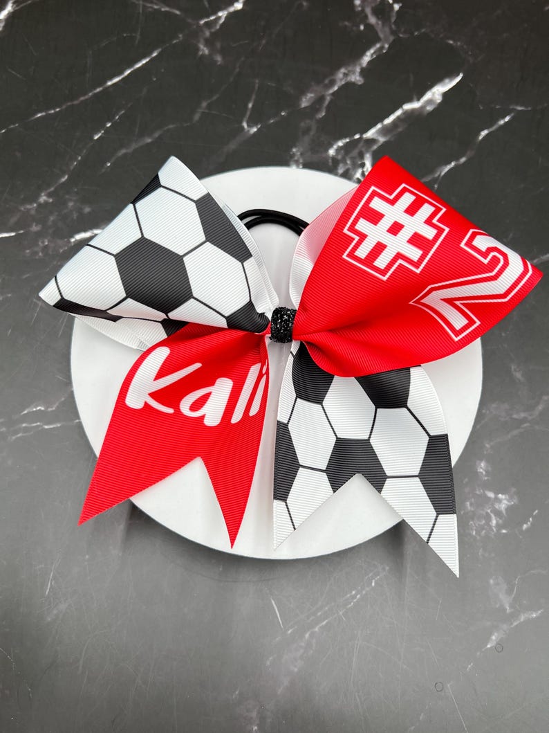 Custom Soccer bow made in your team colors. Price listed is per bow. Soccer , custom bow, team bows, Soccer bow, custom soccer bow bild 2
