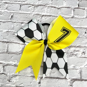 Custom Soccer bow made in your team colors. Price listed is per bow. Soccer , custom bow, team bows, Soccer bow, custom soccer bow bild 4