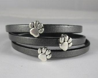 leather paw print bracelet dog bracelet leather dog paw bracelet dog lover gift paw print jewelry dog jewelry pet cat bracelet leather wrap