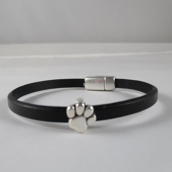 womens leather paw print bracelet, dog bracelet, cat bracelet, paw print jewelry, pet memorial jewelry, pet loss gift, magnetic bracelet