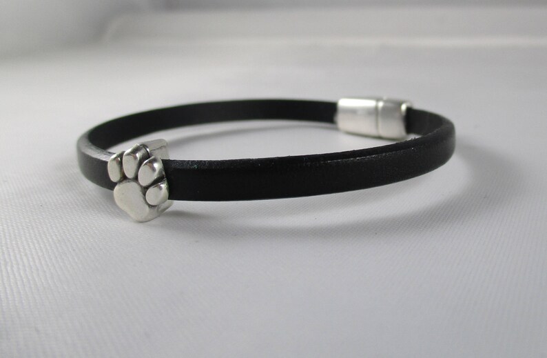 Womens Leather Paw Print Bracelet Dog Bracelet Cat Bracelet Etsy