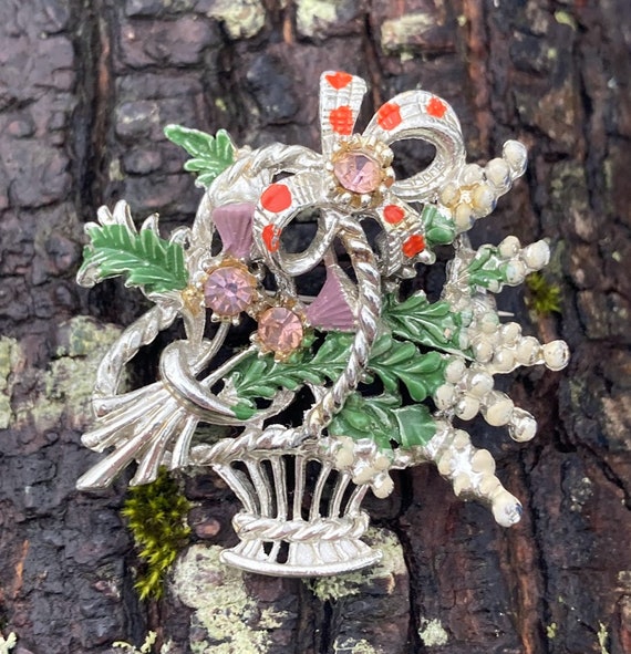 Vintage EXQUISITE Ltd. Scottish Thistle and Lucky White Heather