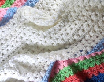 Couverture bébé rayée au crochet | Couverture d'emmaillotage à bordure éléphant pour berceau aux couleurs de la chambre d'enfant