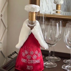 Personalize Christmas  Wine Bottle Cover, Custom Imprint, Personalize Red and White Wine Table Decor, Custom Hostess  Gift for Christmas,