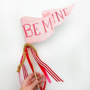 Be Mine Pennant Flag | Valentine's Day Party Pennant | Valentine's Day Photo Prop | Valentine's Day Party Decor | Valentine's Day Banner