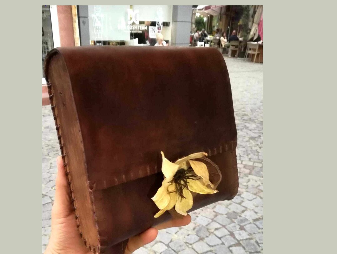 Leather Wooden Bag, Leather Bag With Wooden Sides. Leather and Wood Bag