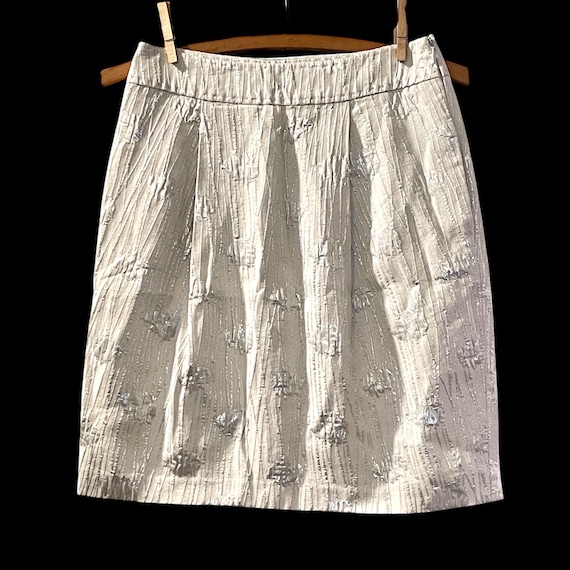 Moschino Cheap and Chic, Vintage Moschino Cheap & Chic Metallic Jacquard Skirt Silver Ivory Italy Designer Classic Quiet Luxury Holiday White Party Size 38 US 2