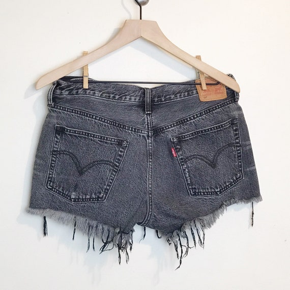 Levi’s 501 Cut Off Shorts Button Fly Frayed Black - image 5