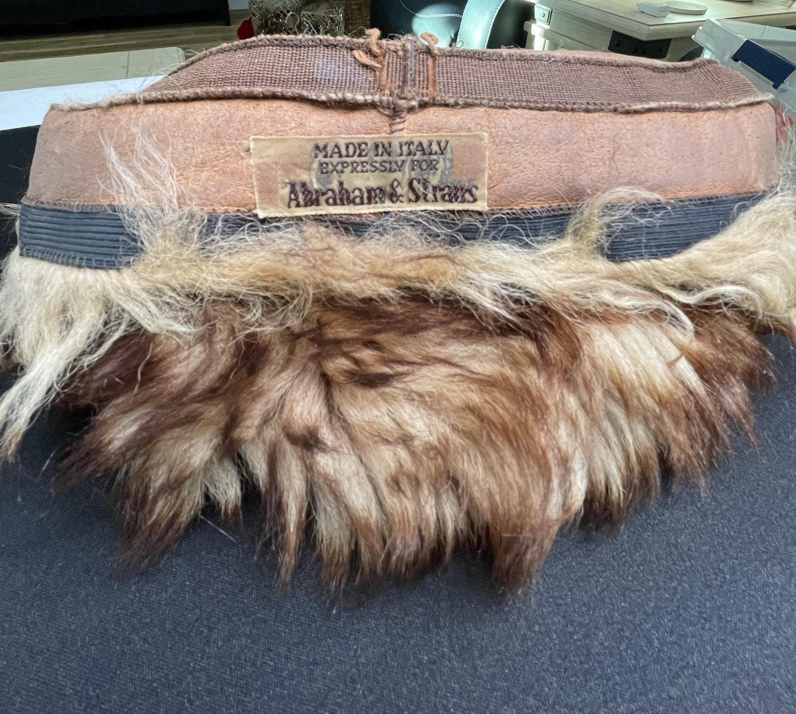 Vintage 1960s Tuscan Lamb Fur Wool Ski Hat Made in Italy for  display picture 2