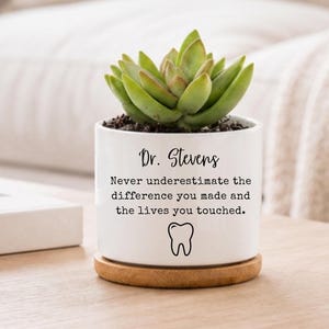 Regalo de jubilación para dentista, regalo de jubilación para asistente dental, maceta personalizada para suculentas, decoración para consultorio dental, maceta de escritorio.