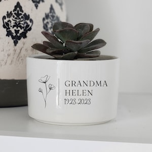 Sorry For Your Loss, Personalized Condolences Gift, Loss of Grandma, Loss of Loved One, Memorial Gift, Custom Succulent Planter
