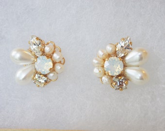 Swarovski earrings, freshwater pearl earrings, cluster earrings, bridal jewellery, wedding jewelry bridal clip on, Hypoallergenic earrings