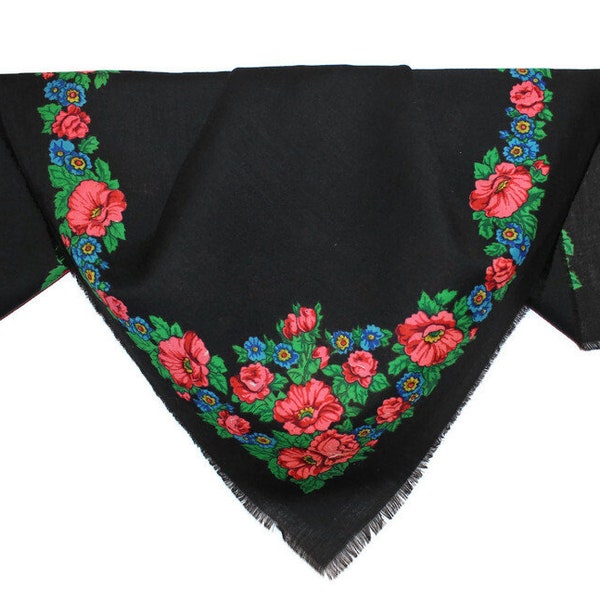 80s+ Vintage shawl Ukrainian/Russian style 100% Wool Floral russian shawl, Folk print, Flowers on shawl, Folk shawl, Black shawl, Roses B001