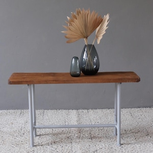 Vintage Holzbank Industrial Style | Dekobank, Beistellbank aus Holz, Beistelltisch aus Holz Vintage, Vintage Tischchen