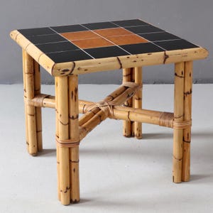 Fliesentisch Vintage 50er Jahre | Fliesen Beistelltisch, Fliesentisch Wohnzimmer, Couchtisch mit Fliesen, Fliesentisch