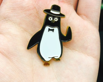 08 Mr Penguin pin / enamel pin / badge