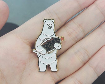 26 Polar Bear pin / enamel pin / badge