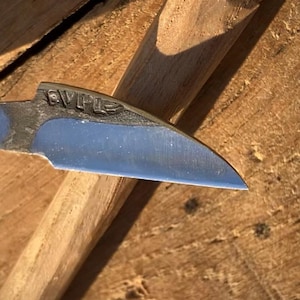1 inch chip carving blade, hand made, hollow ground, high carbon, honed, polished edge, relief carving, detail carving, chip-cut carving