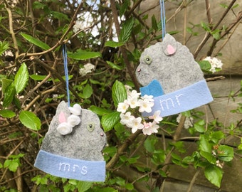 Cat Bride Groom Wool Felt Ornament Set, Wedding Keepsake, Personalised Hanging Decorations, Cute Cat Lover Gift Idea, Wedding Memento, Kitty