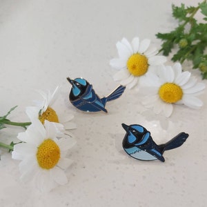 Fairy Wren Enamel Pin