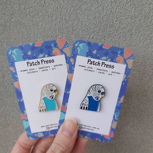 Budgie Bird Enamel Pin (Australian Parakeet Budgerigar)