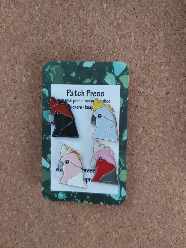Australian Cockatoo Enamel Pin image 8