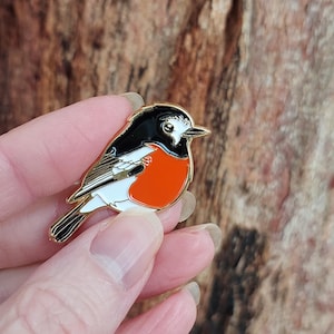 Scarlet Robin Bird Enamel Lapel Pin