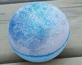 Neptune bath bomb