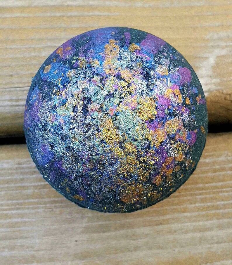 Galaxy Bath Bomb, Intergalactic bath bomb, glitter bomb image 1