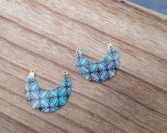 artisanal gold metal moon charm for creation